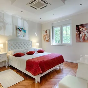 Marella Luxe At The Bacvice & Centre Apartment